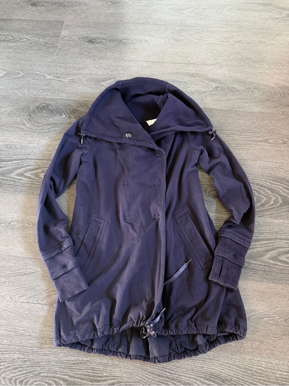 lululemon athletica Women Sweater/Wrap